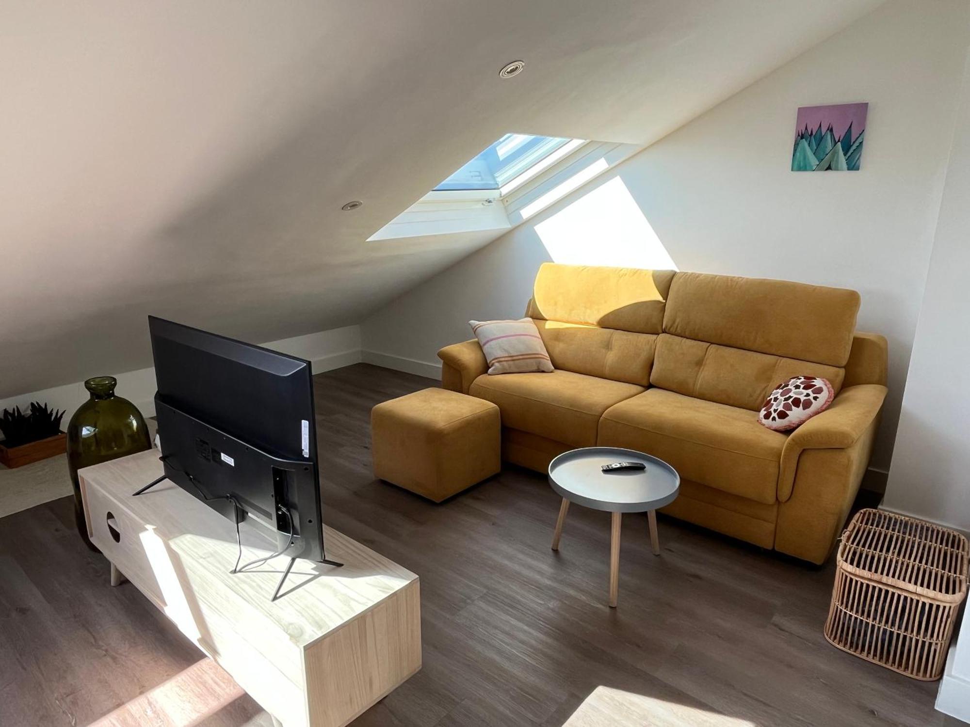 Atico Con Vistas En Raxo Apartment Luaran gambar