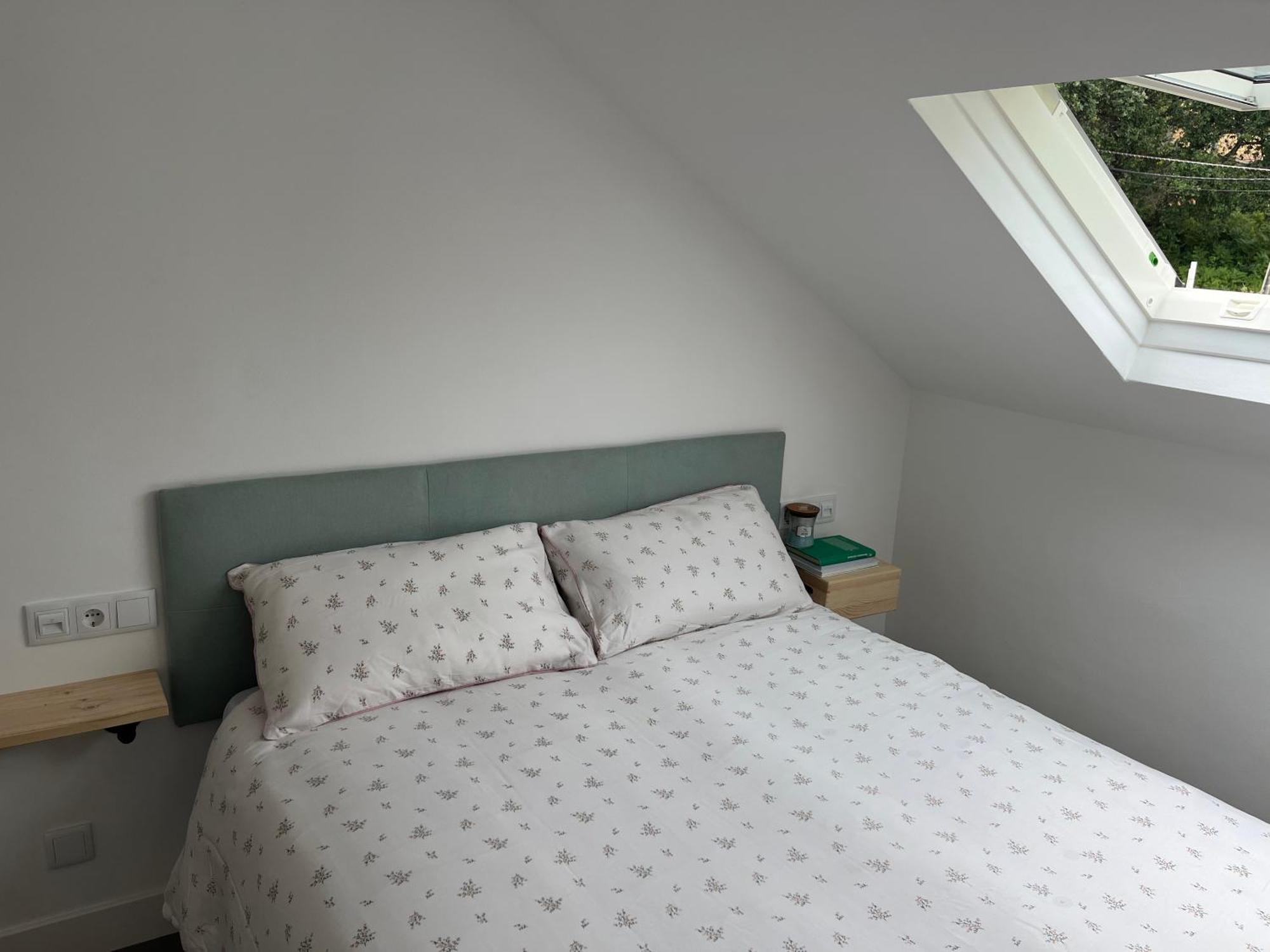 Atico Con Vistas En Raxo Apartment Luaran gambar